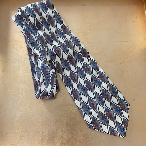 Men! Hugo Boss 100% Silk Tie - Picture 1 of 4
